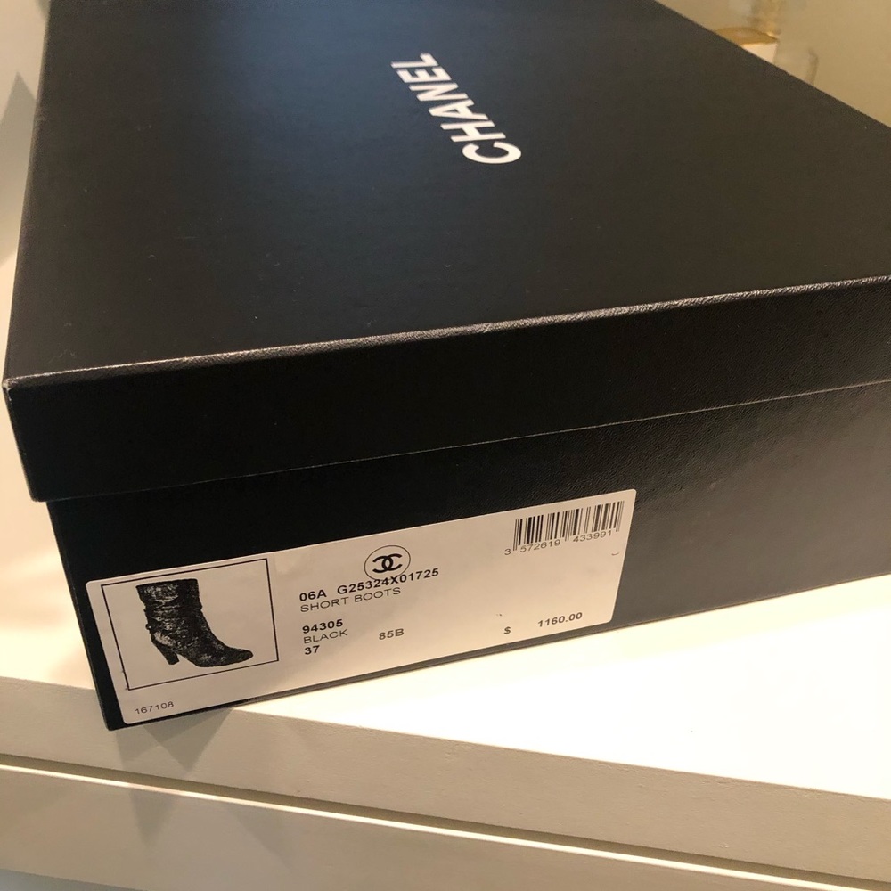 CHANEL short boots, excellent 37 size 6.5/7 - Picture 5 of 6